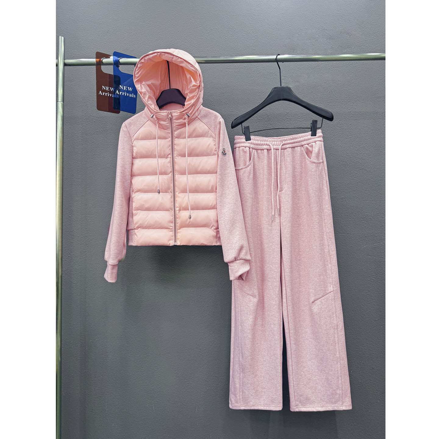巨好看的运动套装女2025超火冬装一整套加绒卫衣棉服阔腿裤两件套