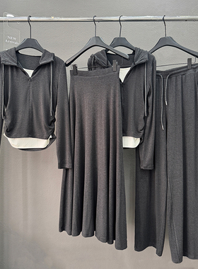 春夏欧货显瘦灰色连帽假两件上衣高级感时尚阔腿裤两件套休闲套装