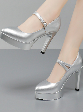 银色尖头细跟配旗袍走秀鞋模特高跟皮鞋女11c职业单鞋4243大码鞋