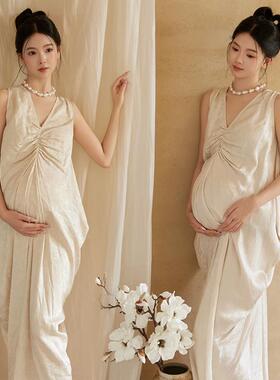 影楼新款孕妇照服装法式V领大码白色背带裙无袖连衣裙开叉一步裙