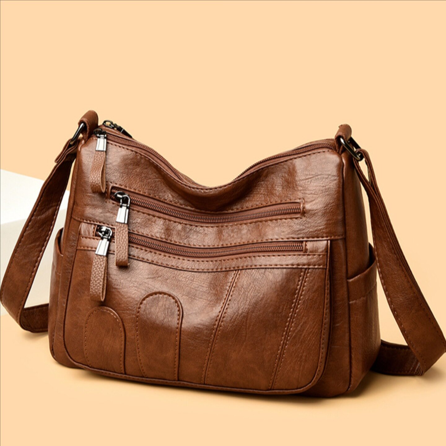 品牌真皮女包斜挎包包女式2026新款大包妈妈包单肩包女大容量百搭