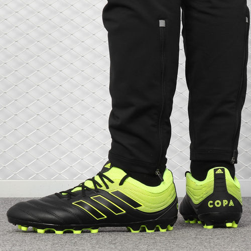 Adidas/阿迪达斯男子足球鞋
