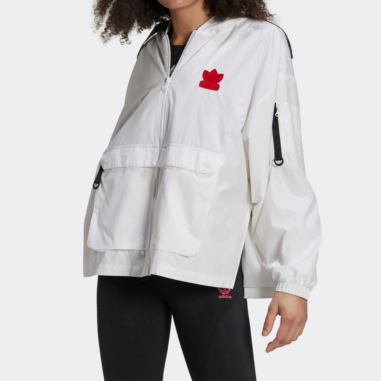 阿迪达斯休闲女子运动外套正品