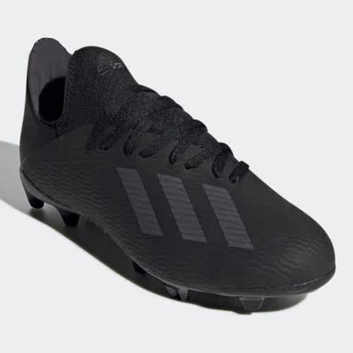 adidas阿迪达斯足球鞋