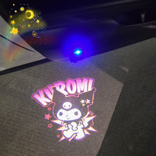 适用玉桂狗帕恰狗车载好物充电无线迎宾灯车门投影灯