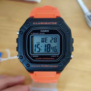 卡西欧库存孤品轻微瑕疵品表框镜面表带细小划痕磨损等均有包装盒