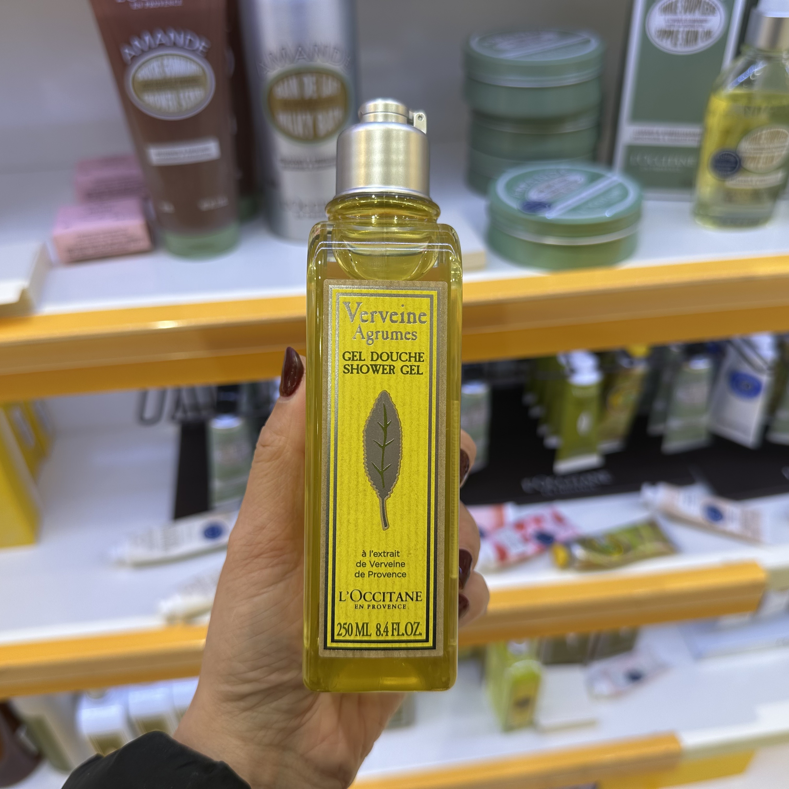 巴黎BC直邮欧舒丹马鞭草果漾沐浴露啫喱250ml柑橘清新提神清爽