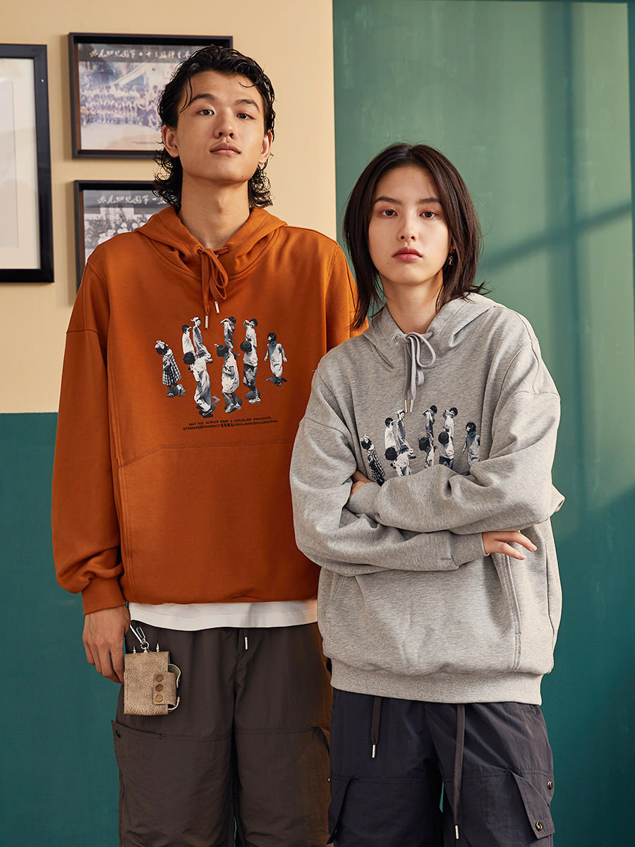 bytehare巷尾药局芎术丸童真时代艺术印花连帽长卫衣情侣版春秋装