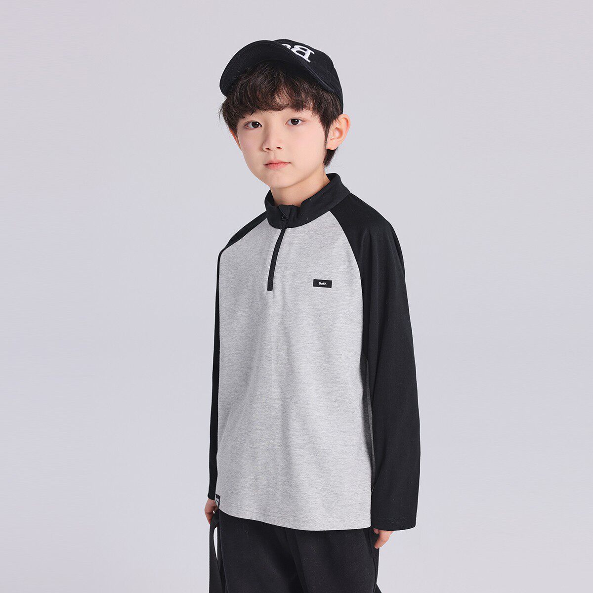 布丁哈鲁春装男童洋气上衣2026春季新款儿童立领吸汗速干长袖T恤