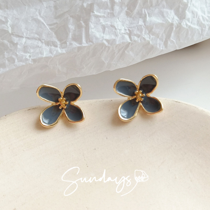 新款法式滴油花朵气质显白雾霾蓝耳钉女复古简约小雏菊耳环耳夹女,饰品/流行首饰/时尚饰品新,耳环,淘宝优惠券,粉丝福利购,淘宝优惠卷