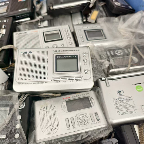 坏收音机会维修可以购买便宜处理