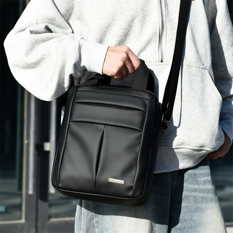 韩版新款男单肩包手提竖款公文包