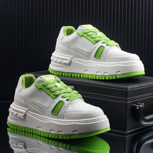 高级感网面透气男鞋2025新款秋季厚底增高运动休闲板鞋男款百搭潮