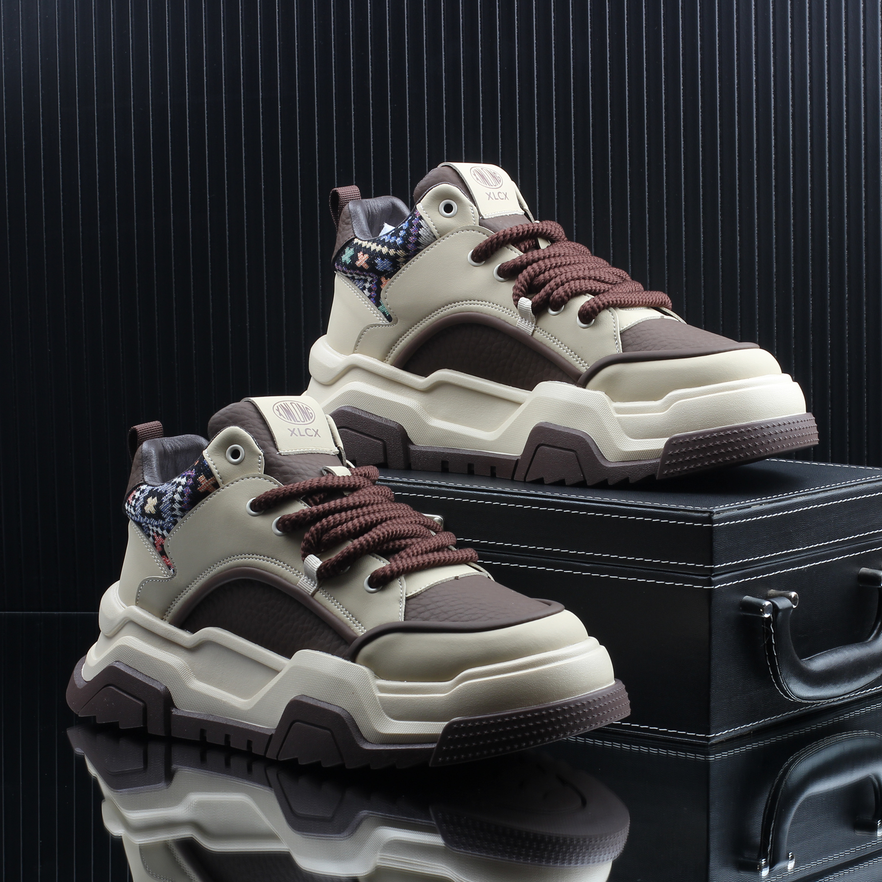 高级感潮牌轻奢时尚潮流休闲板鞋