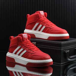 高级感潮牌时尚百搭潮流休闲高帮鞋男款板鞋2025冬季新款增高男鞋