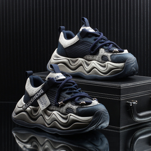 高级感潮牌轻奢老爹鞋男款厚底增高运动休闲鞋2025冬季新款潮鞋子