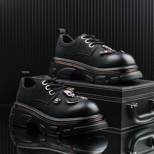 高级感潮牌轻奢时尚休闲皮鞋男款2025秋季新款爆款增高小众男鞋子