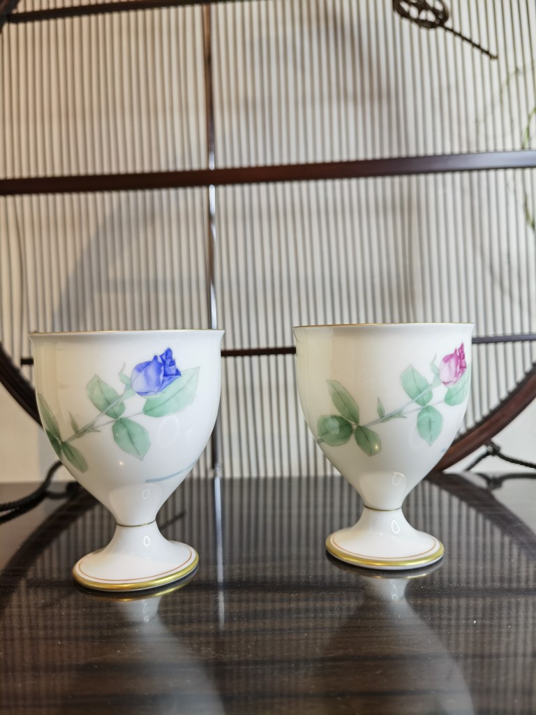 日本金标香兰社红酒对杯,经典画片,全新原盒