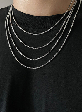 SAZ 冷淡风简约气质钛钢潮男女锁骨方蛇骨短细链港风嘻哈百搭配饰