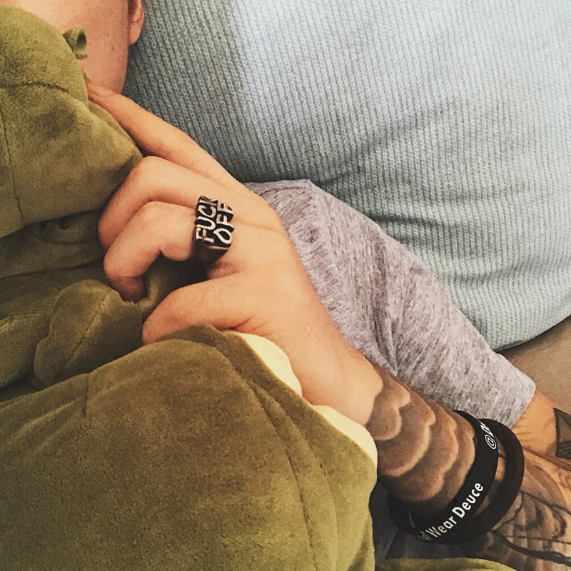 美式经典复古阿美咔叽摇滚嘻哈说唱机车刻字母个性夸张男女戒指环在类目 饰品/流行首饰/时尚饰品新, 戒指/指环中 - 来自Buy2taobao.com提供专业的淘宝代购服务