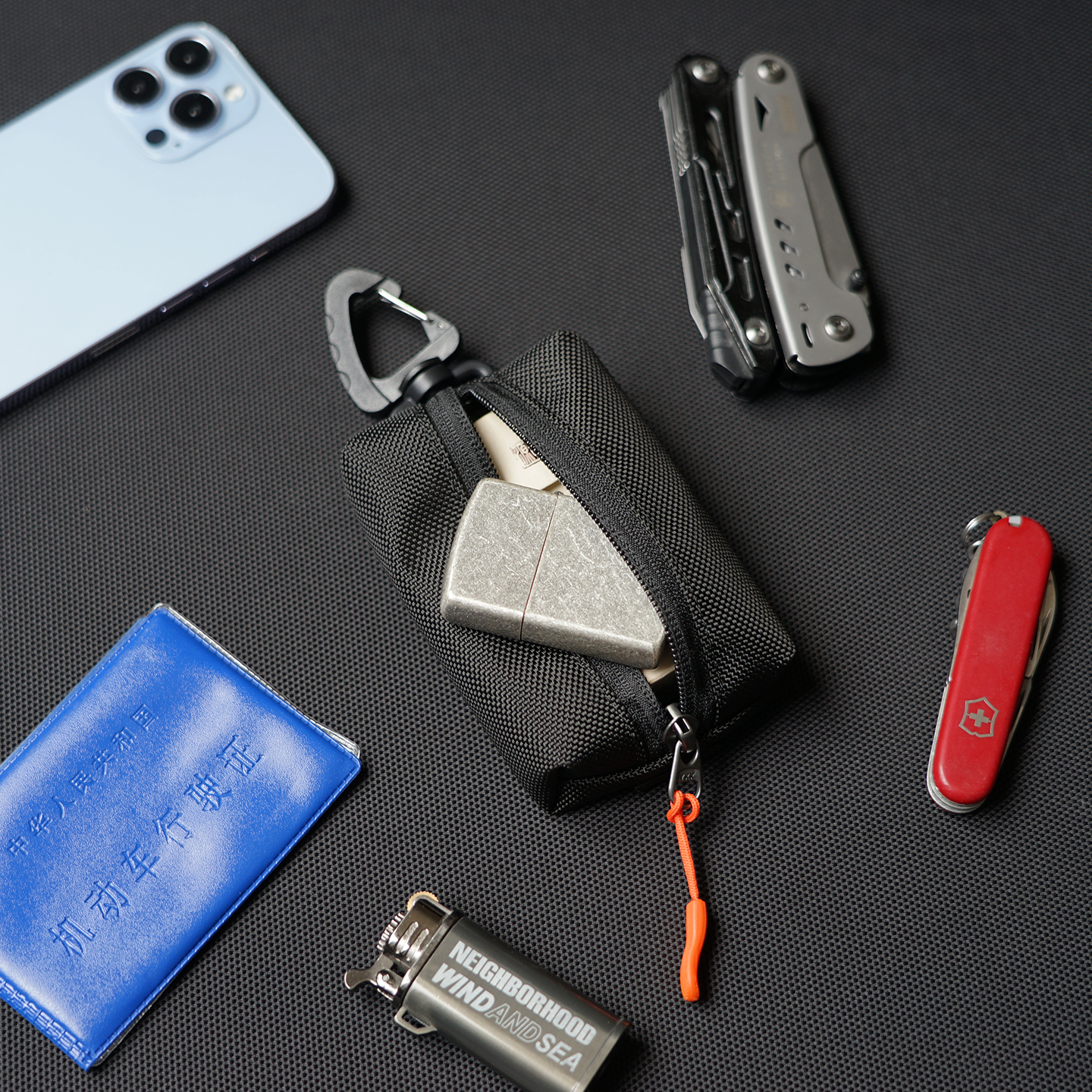 耳机包烟盒包可挂肩带