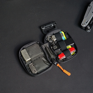 DOOMGEAR横向2.0版迷你白洞收纳包凯夫拉大力马多功能证件包机能