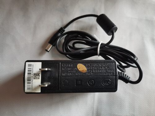 AOC ADPC1925CQ 液晶显示器 电源适配器 充电器 电源线19v131a