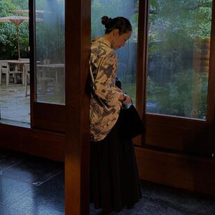 A Bow 2024|「秋冬」艺术家高支长绒棉盐缩工艺水墨印花涂鸦衬衫