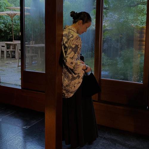ABow水墨花朵涂鸦印花水洗衬衫