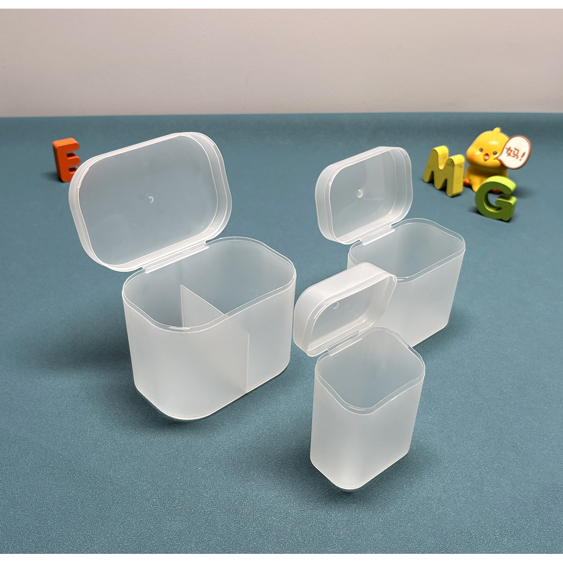 磨砂透明塑料收纳盒简约带盖防尘化妆棉棉签盒卸妆棉牙签牙线盒