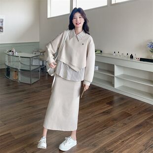 韩版大码300斤假两件条纹衬衫卫衣套装女秋冬减龄半身裙子两件套