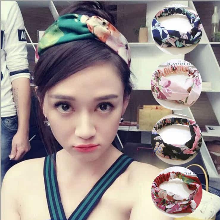 Accessoire cheveux en satin - Ref 1201068 Image 1