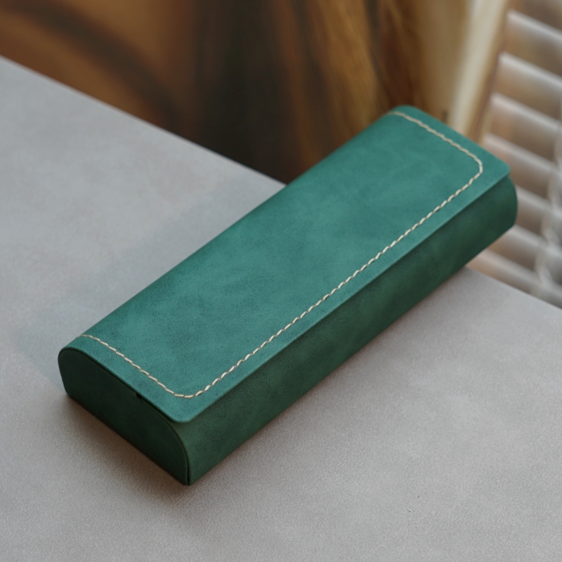 高级感眼镜盒送眼镜布