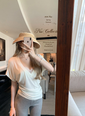 NSS COLLECTION“夏日轻氧tee”纯色深V领T恤莱赛尔收腰显瘦短袖