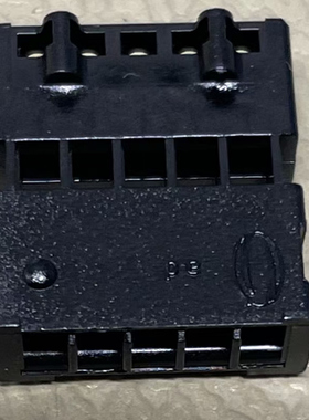 DSS4160T-7 DSS60601MZ4-13 ES3A-13-F FCX495TA