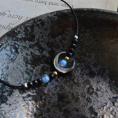 「月落人间」原创仙气气质清新可爱蝶贝月亮项链锁骨链闺蜜女礼物