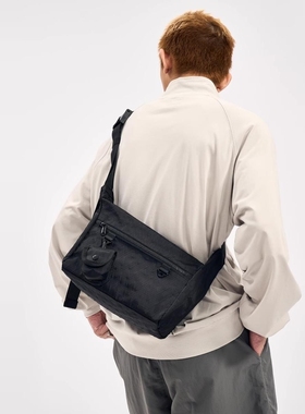 法国Mlcanl Kons斜挎包潮牌日系男包休闲单肩包邮差包大学生背包