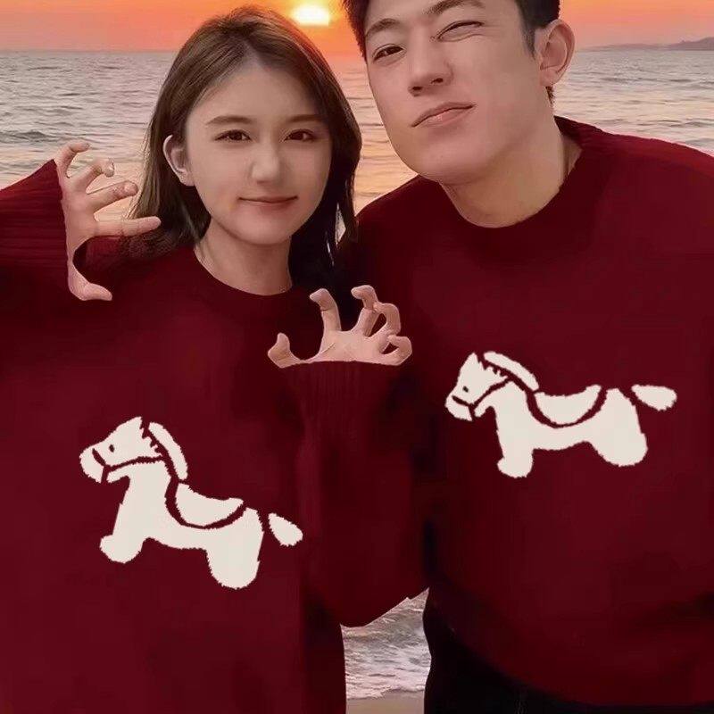 仓树一石潮牌马年本命年红色毛衣男秋冬季慵懒风时尚情侣款针织衫