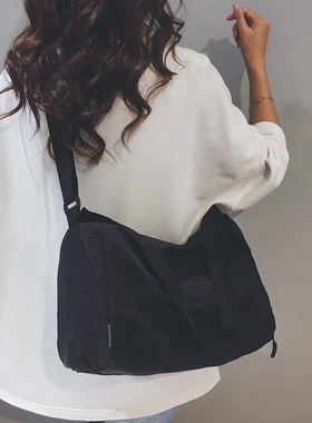 法国GBP 防水帆布包女2025新款运动健身手提斜挎包短途旅游行李袋