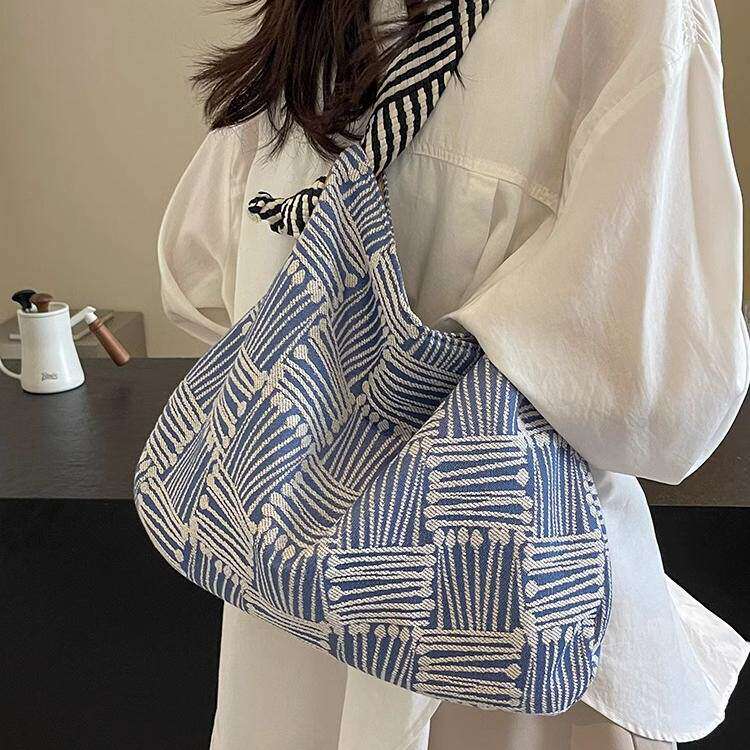 法国CavienKIon慵懒风女包包2024新款斜挎包帆布包单肩通勤托特包