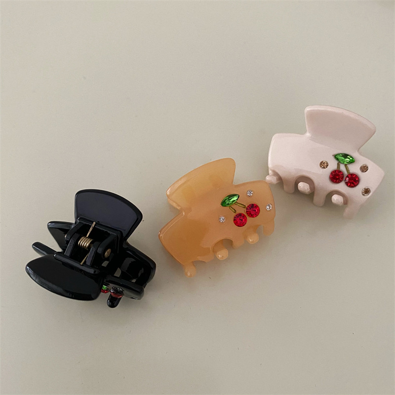 韩版小众发夹水钻可爱亚克力