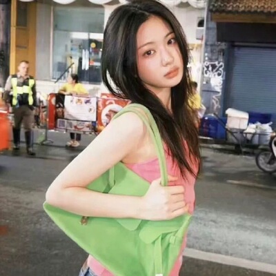 kiikii同款果冻包2026夏季新款通勤托特包时尚透明大容量腋下包女