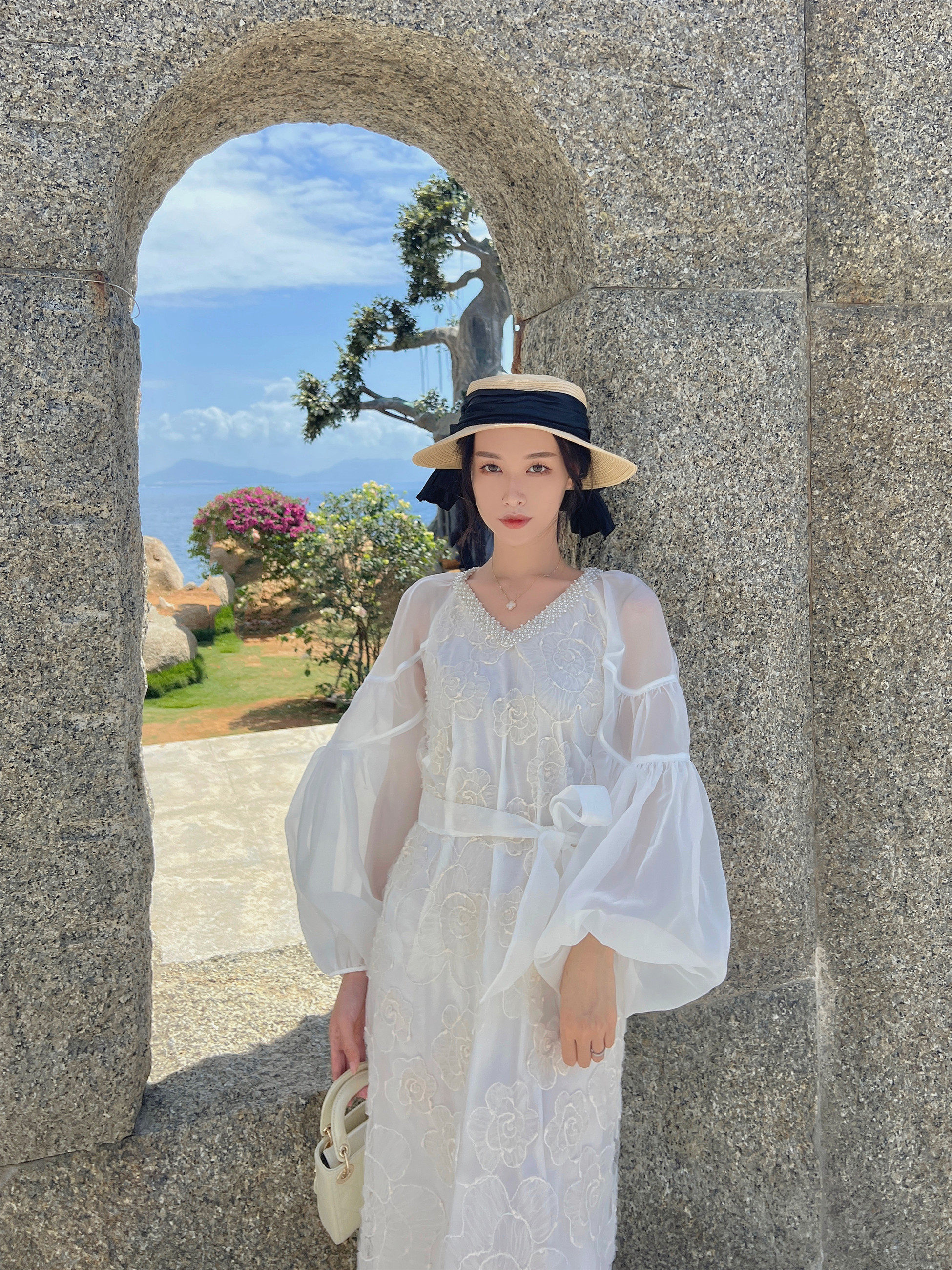 高定【霓裳】小众轻奢高端设计感白色法式泡泡袖连衣裙女长款