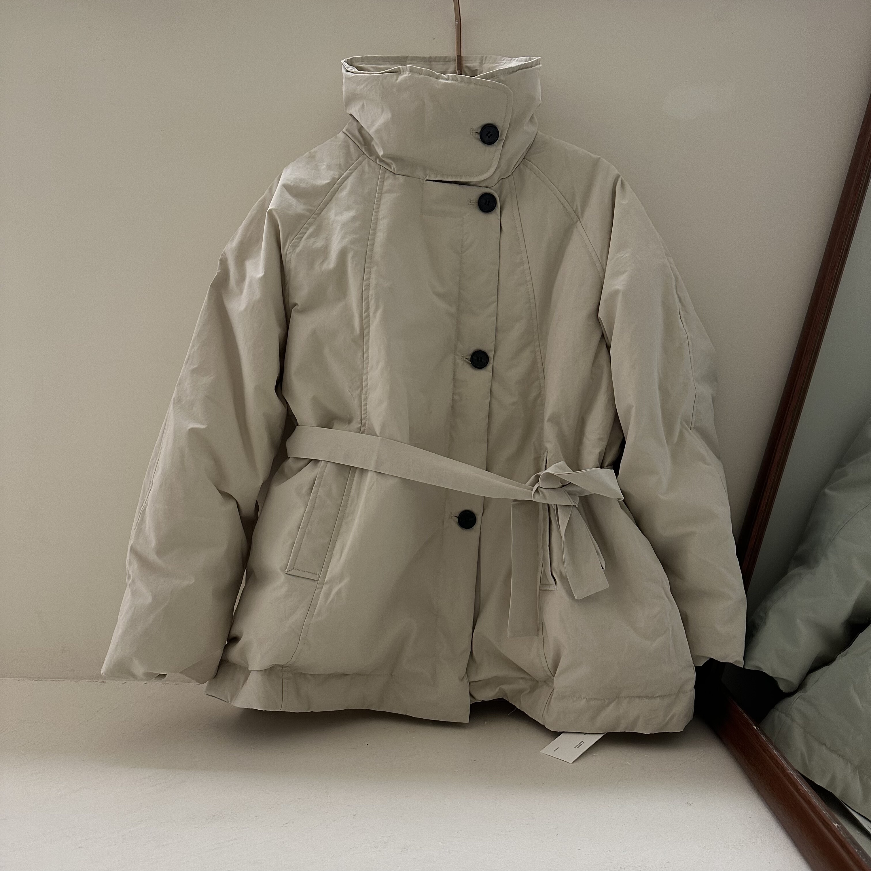 vibrant2025韩系设计款秋季新款韩版宽松羽绒立领短款鹅绒服外套