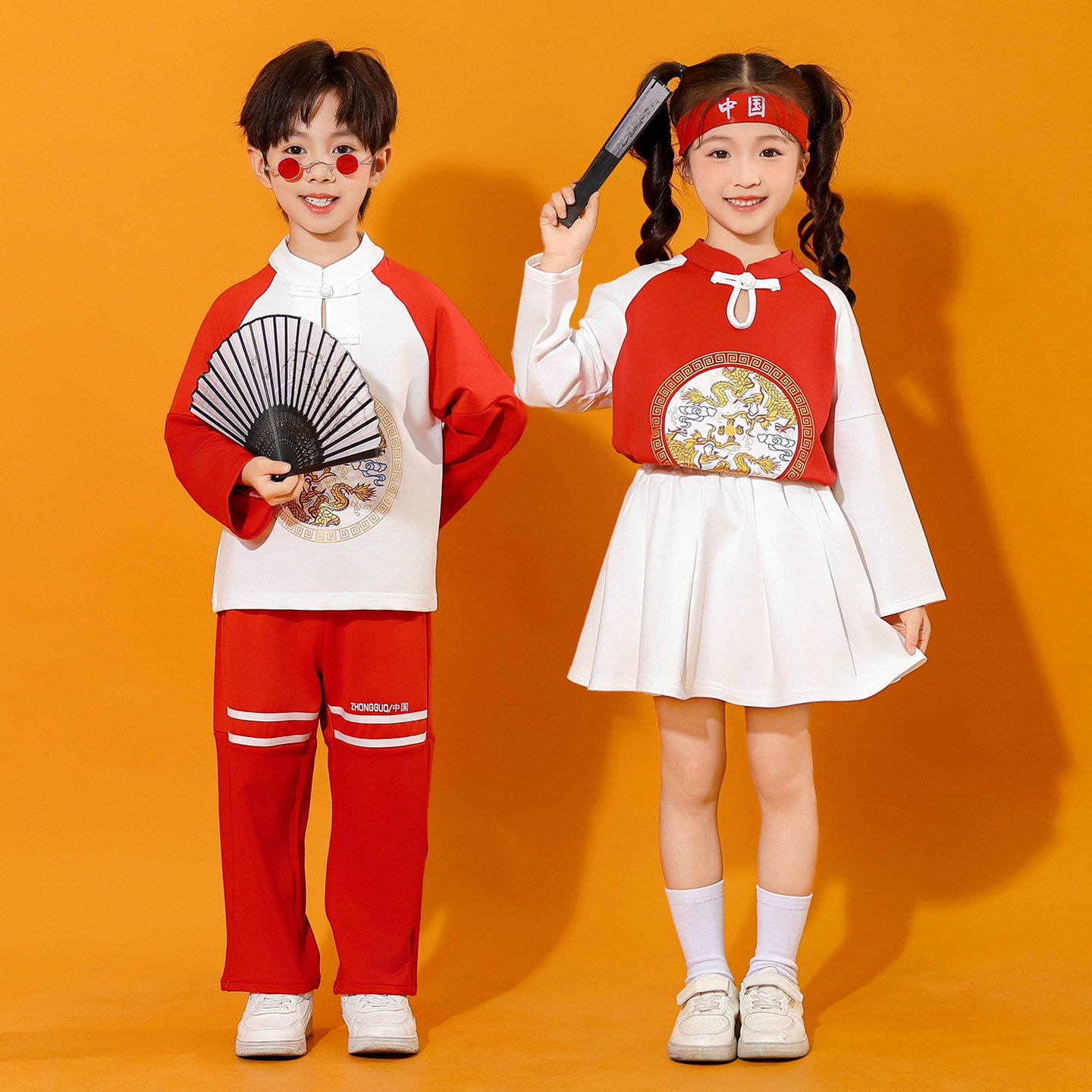 儿童啦啦队服装演出服中国红男女孩舞蹈衣服小学生运动会表演班服