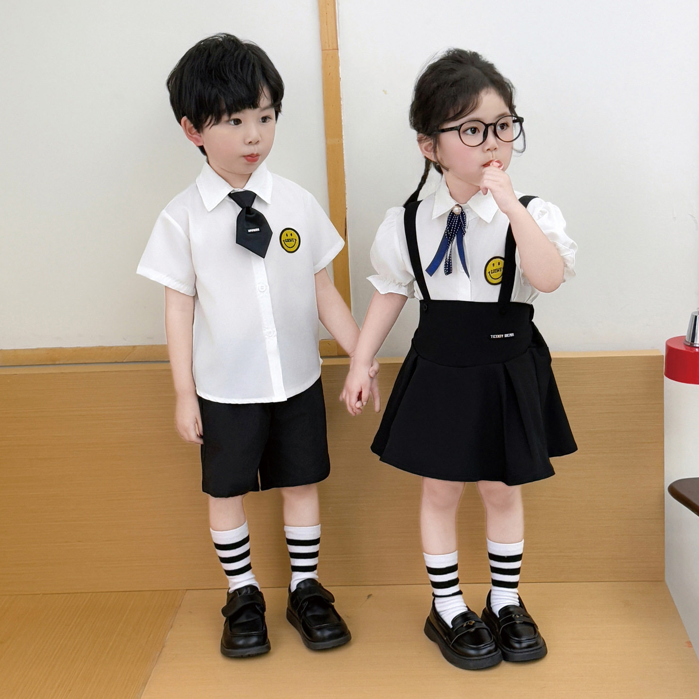 六一儿童表演服夏季小学生校服班服运动会啦啦队幼儿园园服演出服