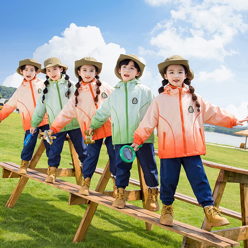 秋冬季校服小学生幼儿园园服学院风渐变冲锋衣三合一儿童班服套装