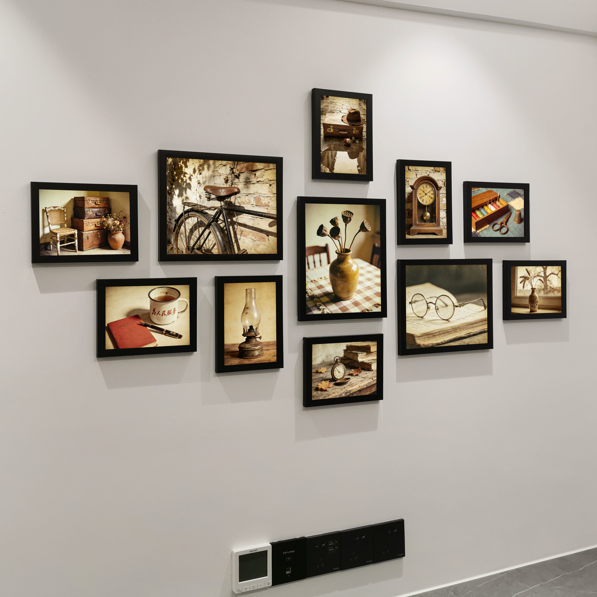 708090复古文艺老物件挂画清吧工作室墙面装饰黑框组合照片墙套装,家居饰品,相框/画框,淘宝优惠券,粉丝福利购,淘宝优惠卷