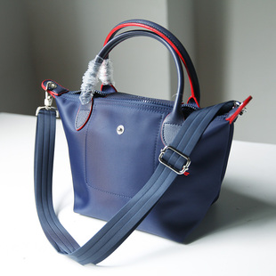 饺子包2025新款 百搭单肩斜挎包女高级感小众设计手提包 时尚