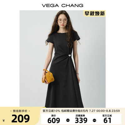 VEGACHANG立体捏褶收腰小黑裙